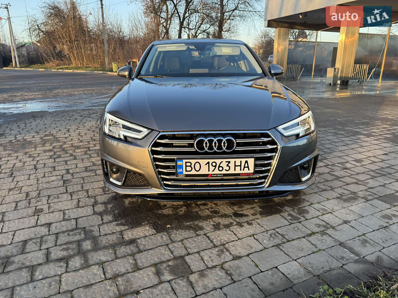 Седан Audi A4 2019 в Бучаче