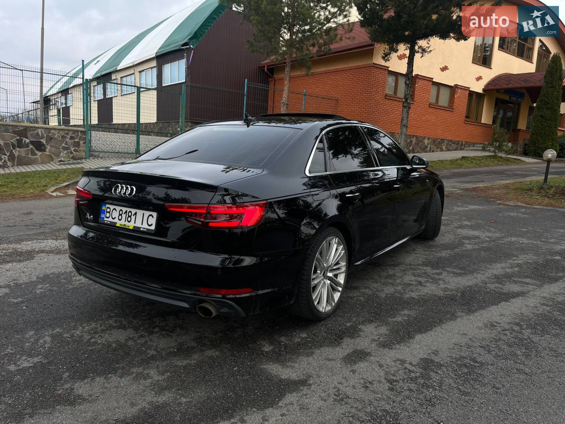 2016 Audi A4 - мініатюра 24