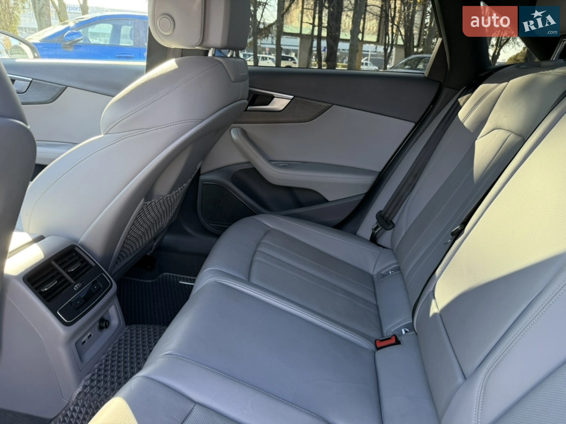 2018 Audi A4 - мініатюра 25