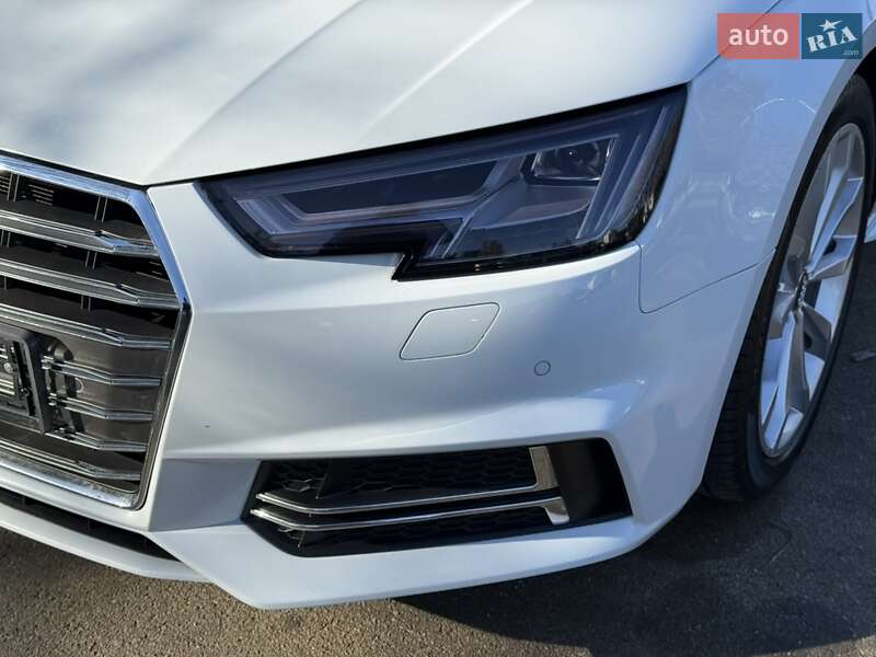Седан Audi A4 2018 в Одессе