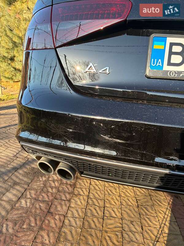 Седан Audi A4 2013 в Львове