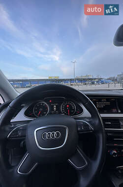 Седан Audi A4 2013 в Люботине