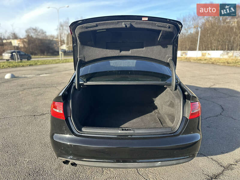 Седан Audi A4 2012 в Львові фото 19 Седан Audi A4 2012 в Львові
