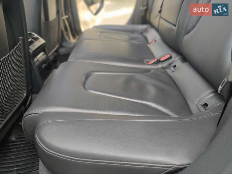 Седан Audi A4 2013 в Дрогобыче