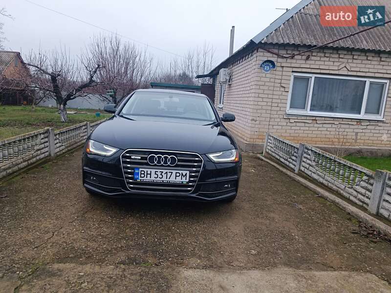 Седан Audi A4 2015 в Запорожье
