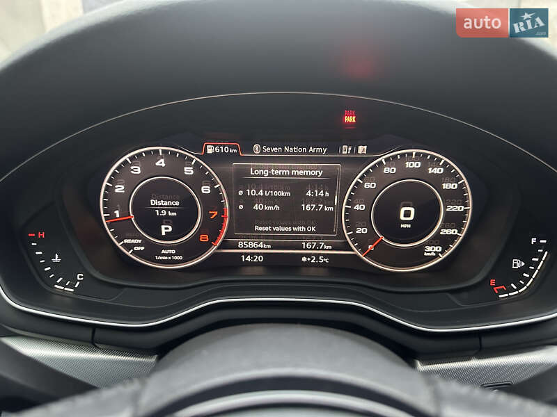 Седан Audi A4 2016 в Долинской