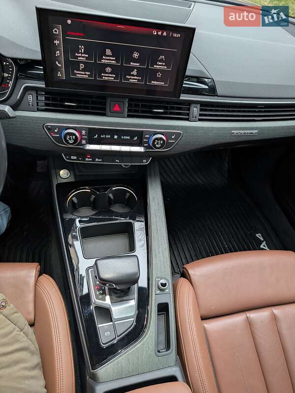 Седан Audi A4 2020 в Чернигове