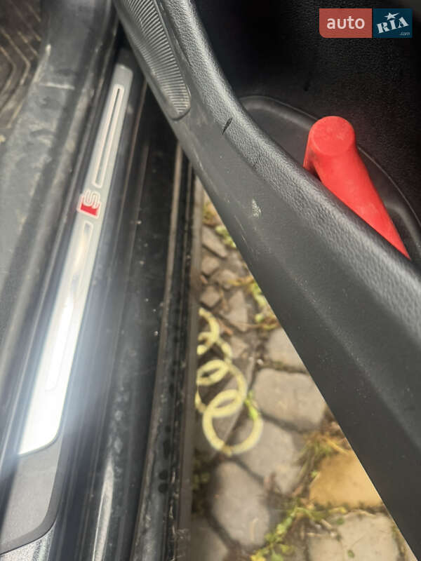 Седан Audi A4 2020 в Львове