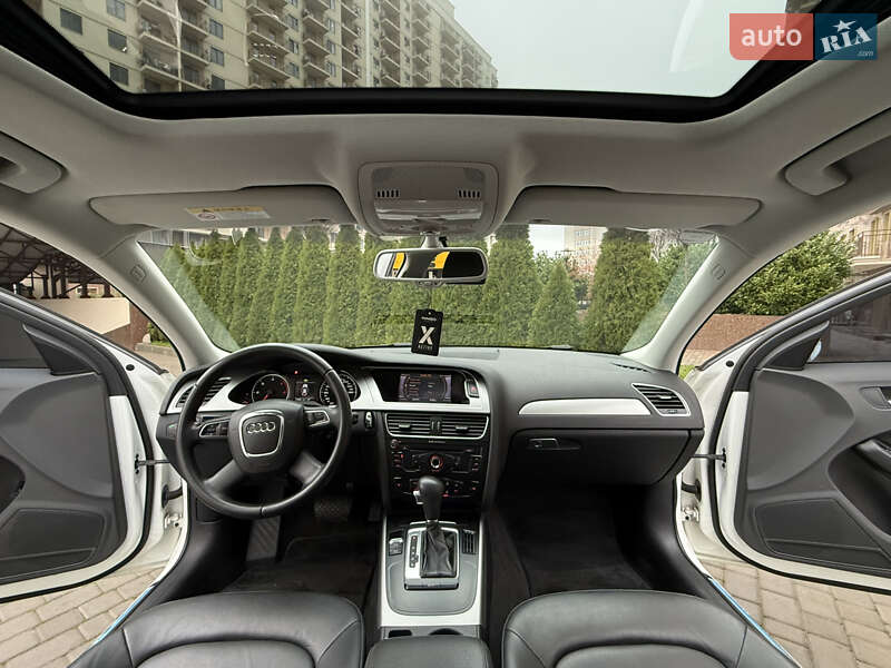Седан Audi A4 2011 в Одесі
