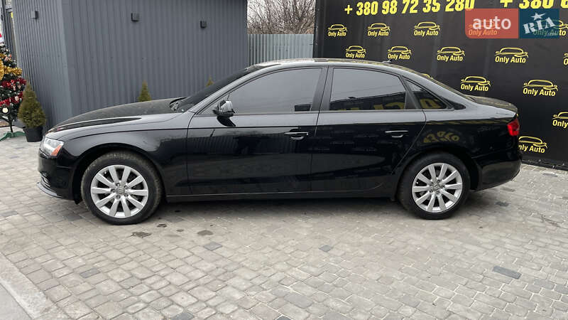 Седан Audi A4 2013 в Хмельницком