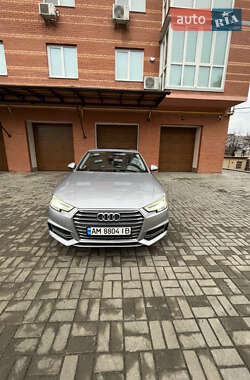 Седан Audi A4 2017 в Виннице