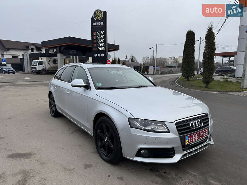Универсал Audi A4 2009 в Староконстантинове