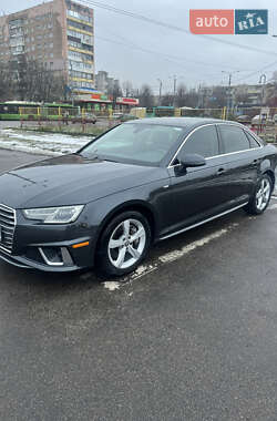 Седан Audi A4 2018 в Харькове