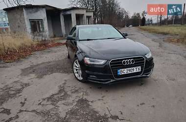 Седан Audi A4 2015 в Сокале