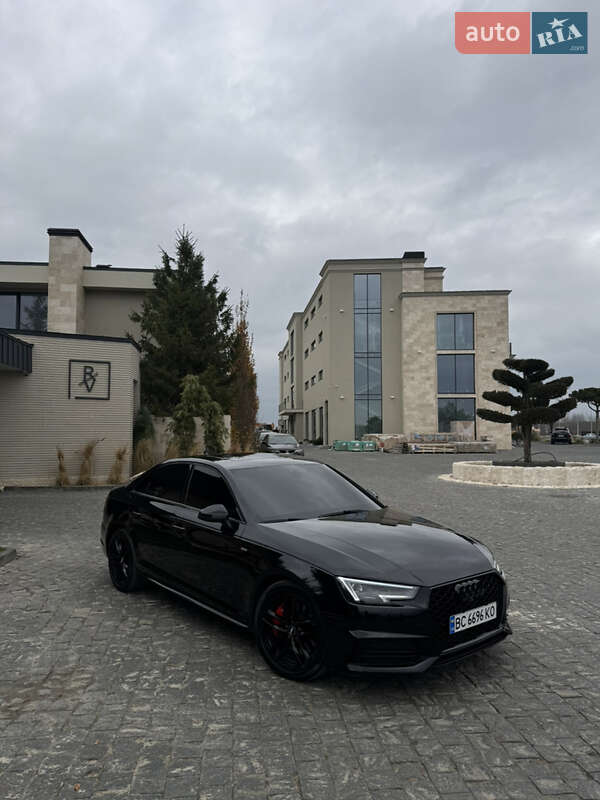 Седан Audi A4 2016 в Львові