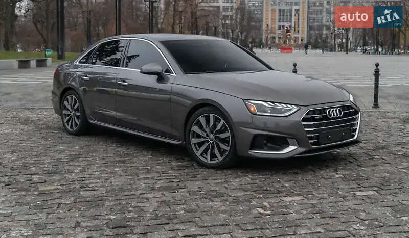 Седан Audi A4 2020 в Львове