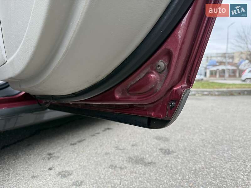 Седан Audi A4 2001 в Киеве