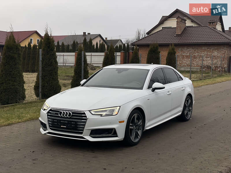 Седан Audi A4 2016 в Львове