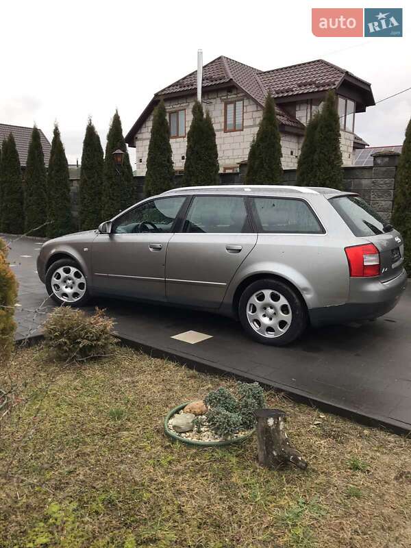 Універсал Audi A4 2002 в Сарнах