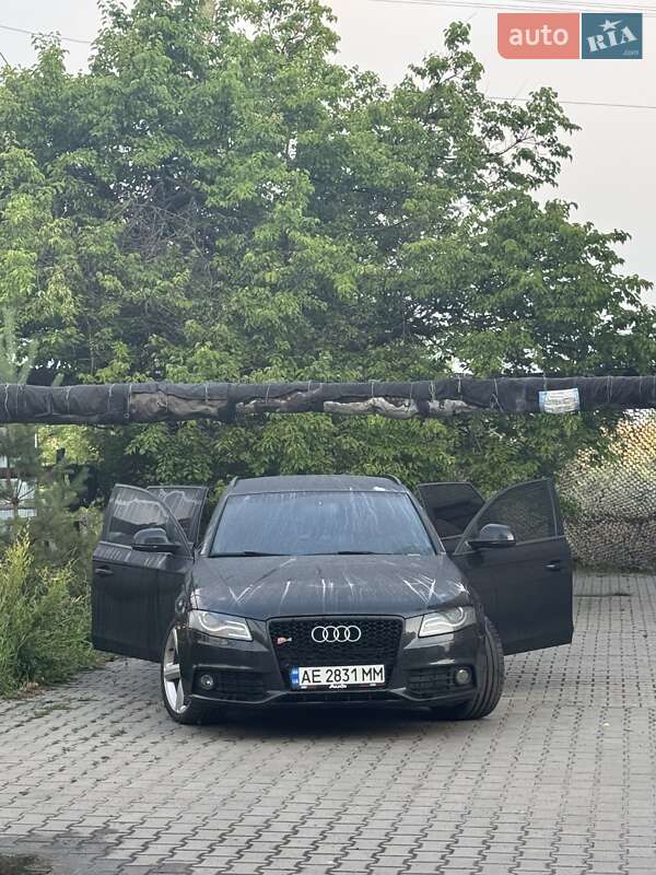 Универсал Audi A4 2009 в Львове