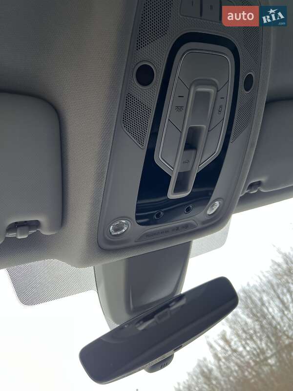 Седан Audi A4 2017 в Нежине