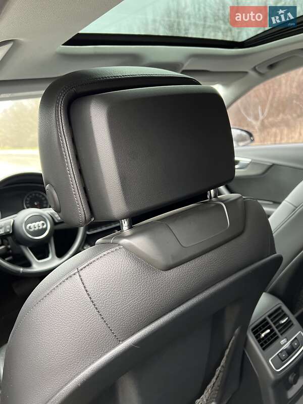 Седан Audi A4 2017 в Нежине