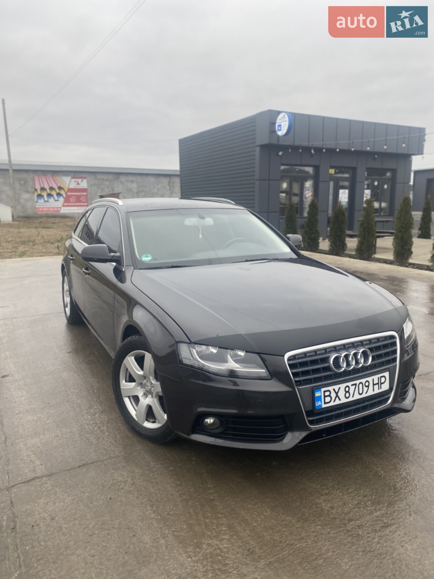 2010 Audi A4 - мініатюра 3