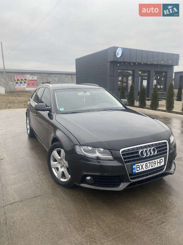 Универсал Audi A4 2010 в Шепетовке