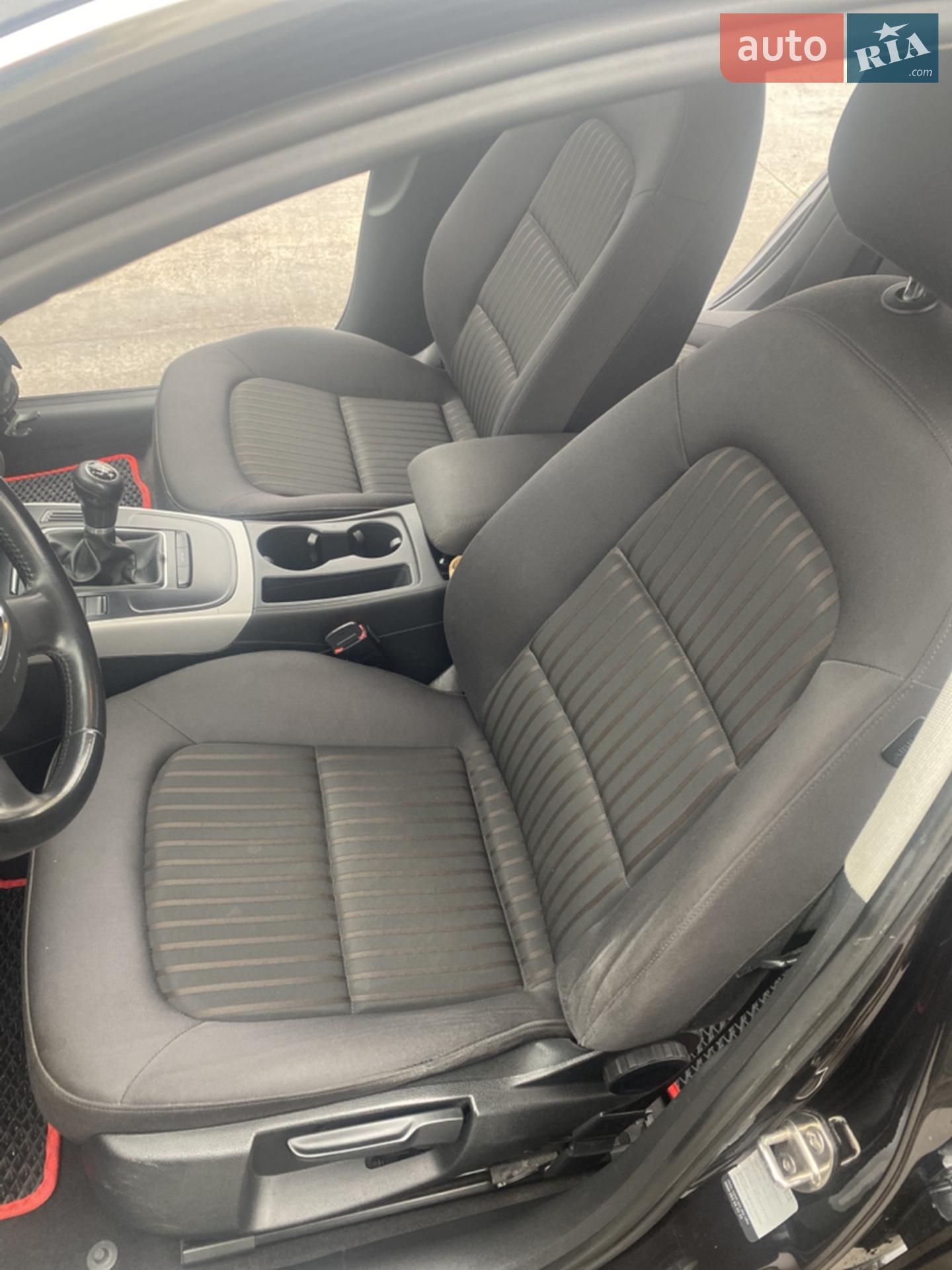 2010 Audi A4 - мініатюра 16