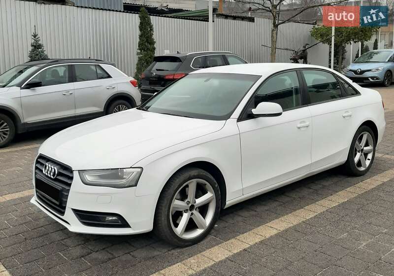 Audi A4 2012