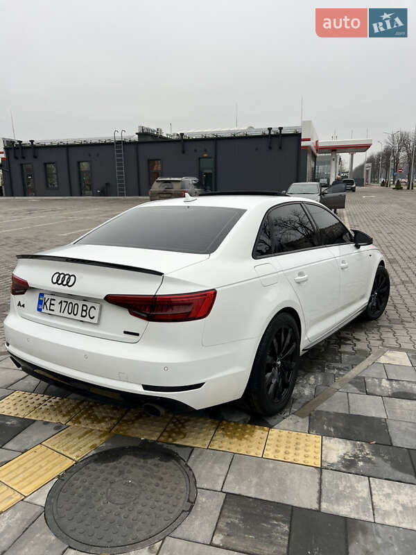 Седан Audi A4 2016 в Днепре