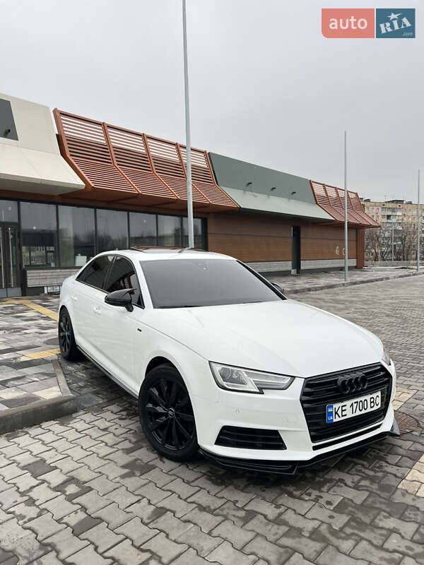 Седан Audi A4 2016 в Днепре