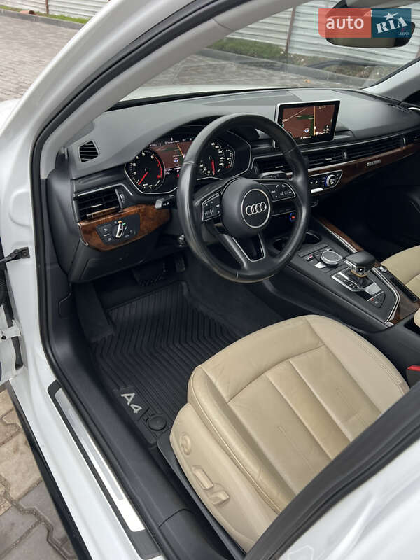 Седан Audi A4 2016 в Днепре