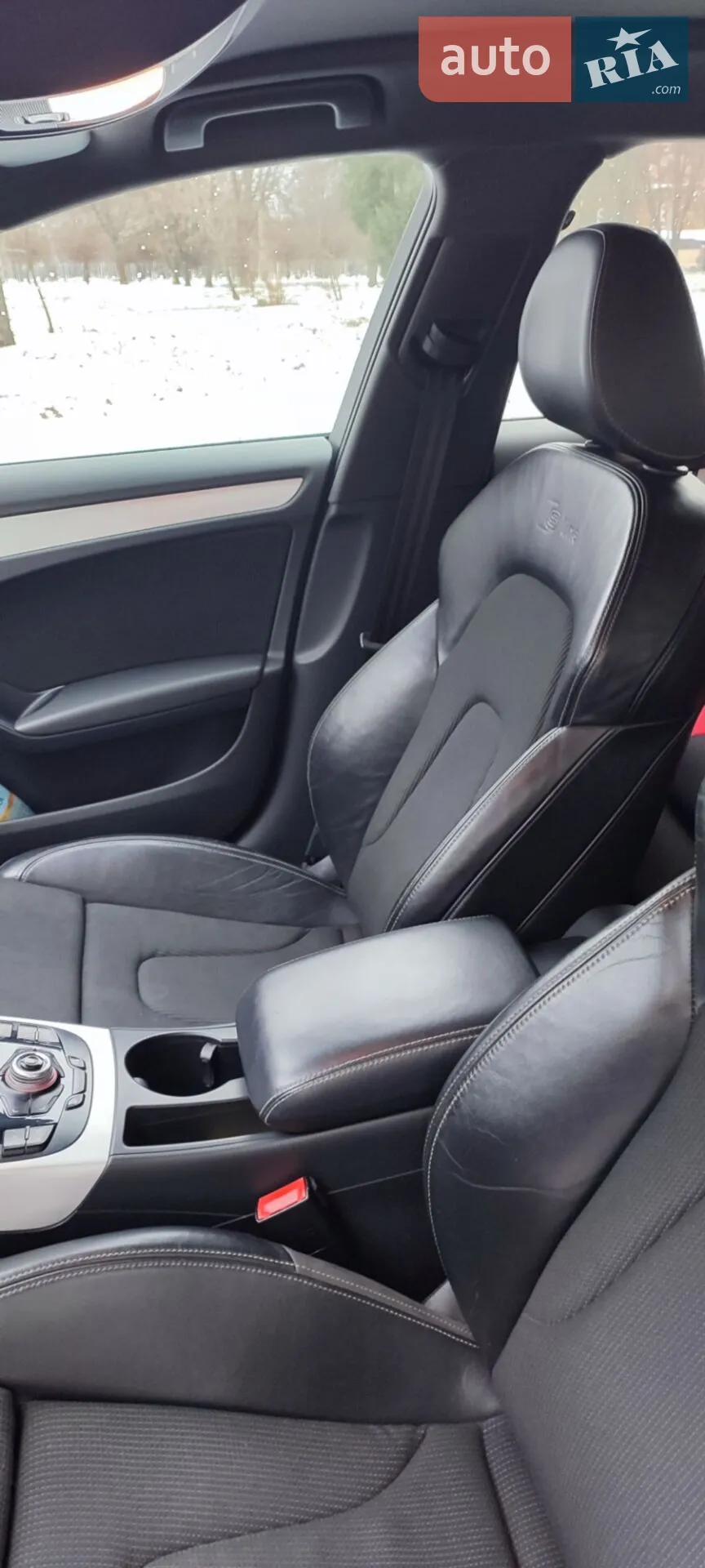 2010 Audi A4 - мініатюра 4