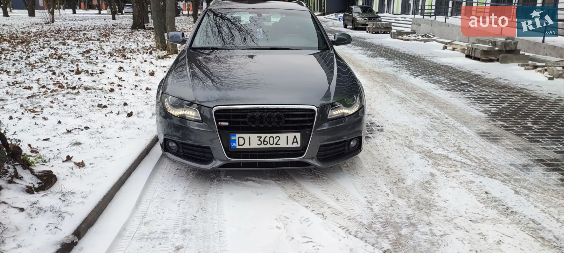 2010 Audi A4 - фото 1