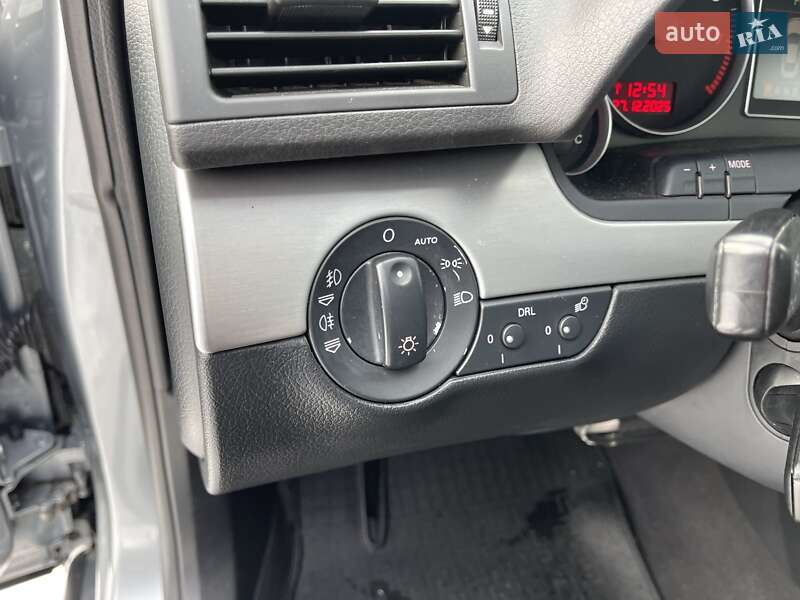 Седан Audi A4 2006 в Харькове