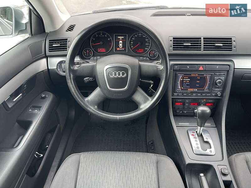 Седан Audi A4 2006 в Харькове