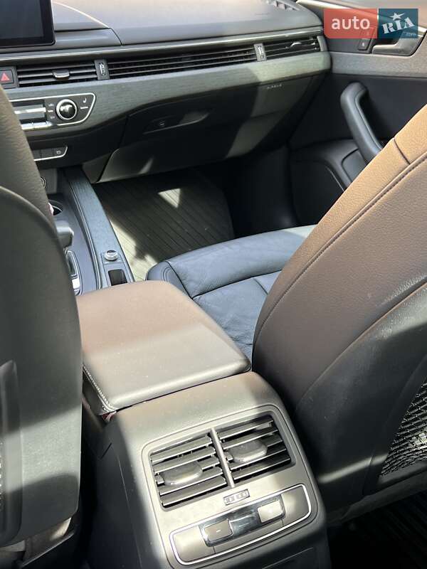 Седан Audi A4 2017 в Львове фото 3 Седан Audi A4 2017 в Львове