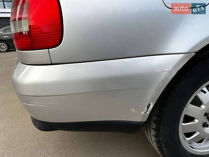 Седан Audi A4 2000 в Киеве