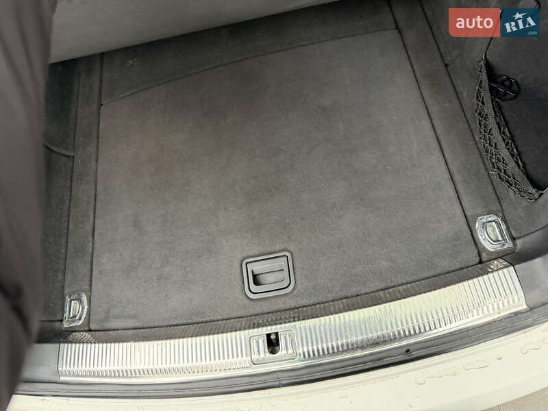 Универсал Audi A4 2010 в Вараше фото 32 Универсал Audi A4 2010 в Вараше