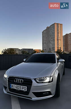 Седан Audi A4 2012 в Киеве