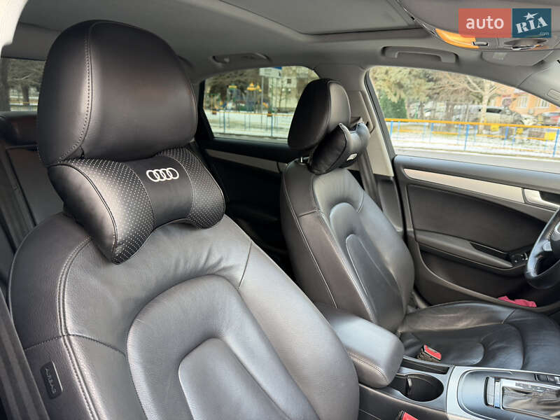 Седан Audi A4 2013 в Виннице