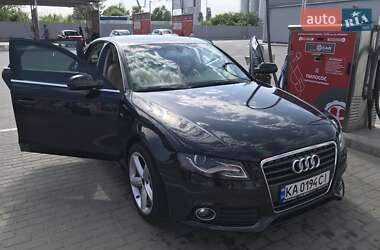 Седан Audi A4 2012 в Києві