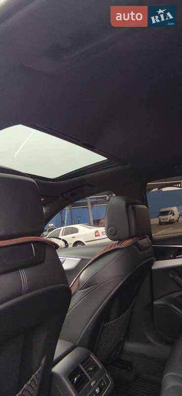 Седан Audi A4 2017 в Киеве