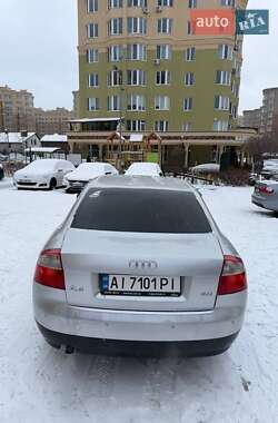 Седан Audi A4 2004 в Вишневому