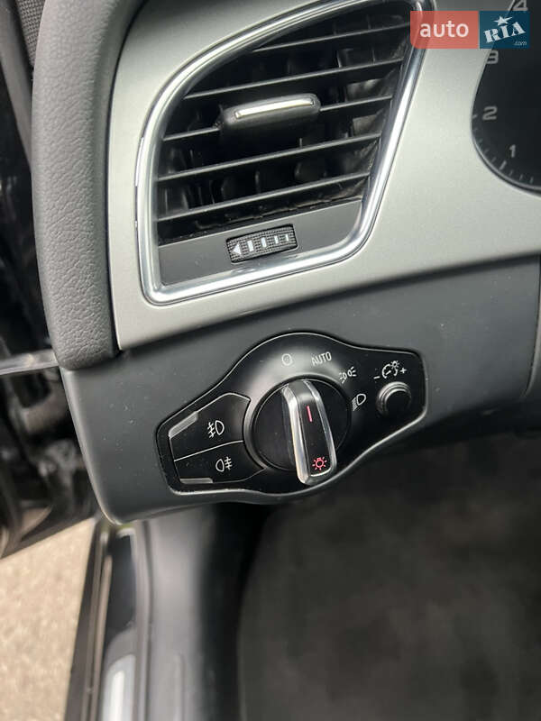 Универсал Audi A4 2010 в Луцке