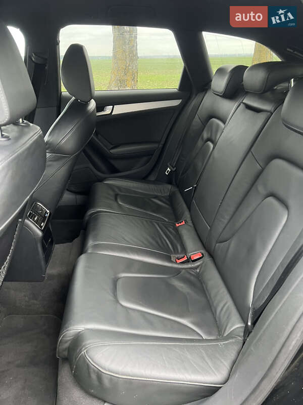 Универсал Audi A4 2010 в Луцке