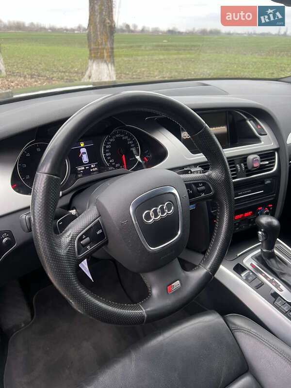 Универсал Audi A4 2010 в Луцке