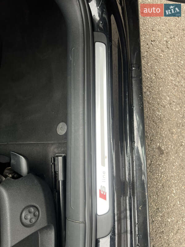 Универсал Audi A4 2010 в Луцке