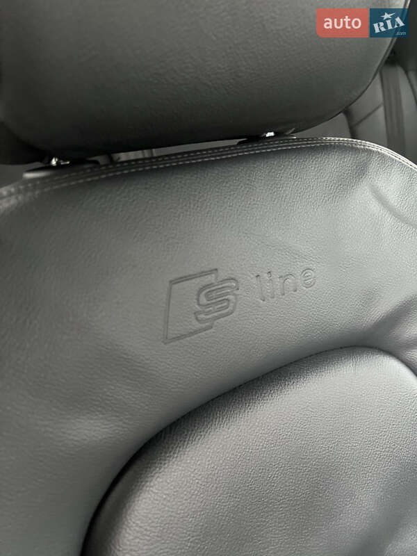 Универсал Audi A4 2010 в Луцке